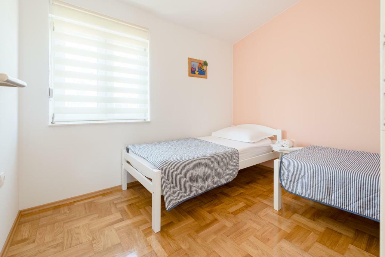 Apartment Sun & Sea Сплит Екстериор снимка